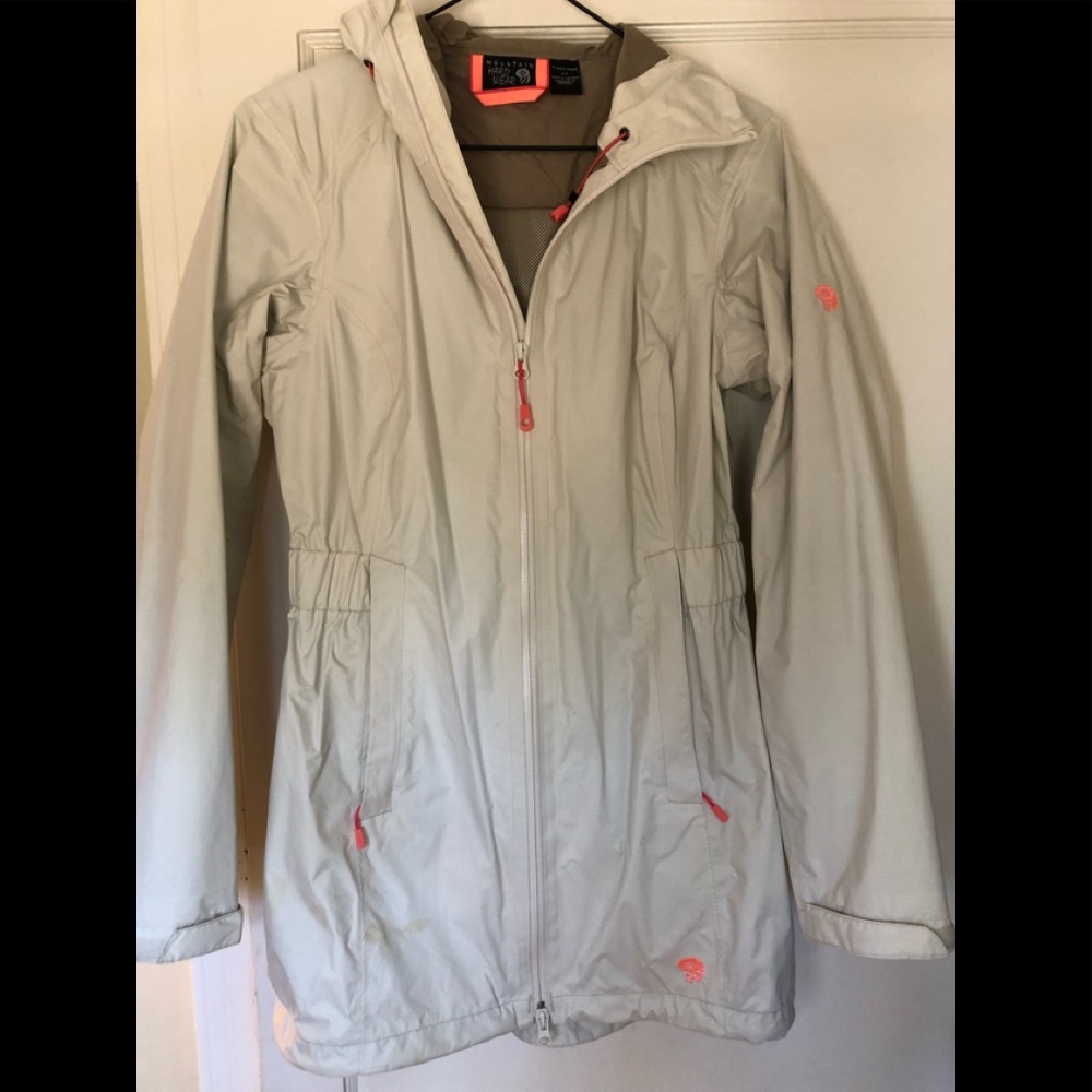 Mountain hard jacket . Size s